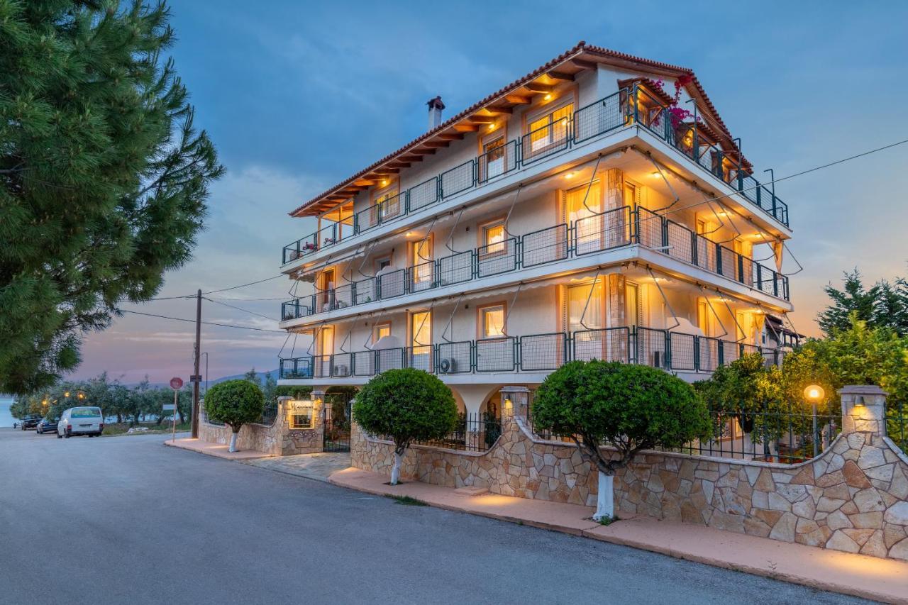 M K Apartments Arkítsa Екстериор снимка